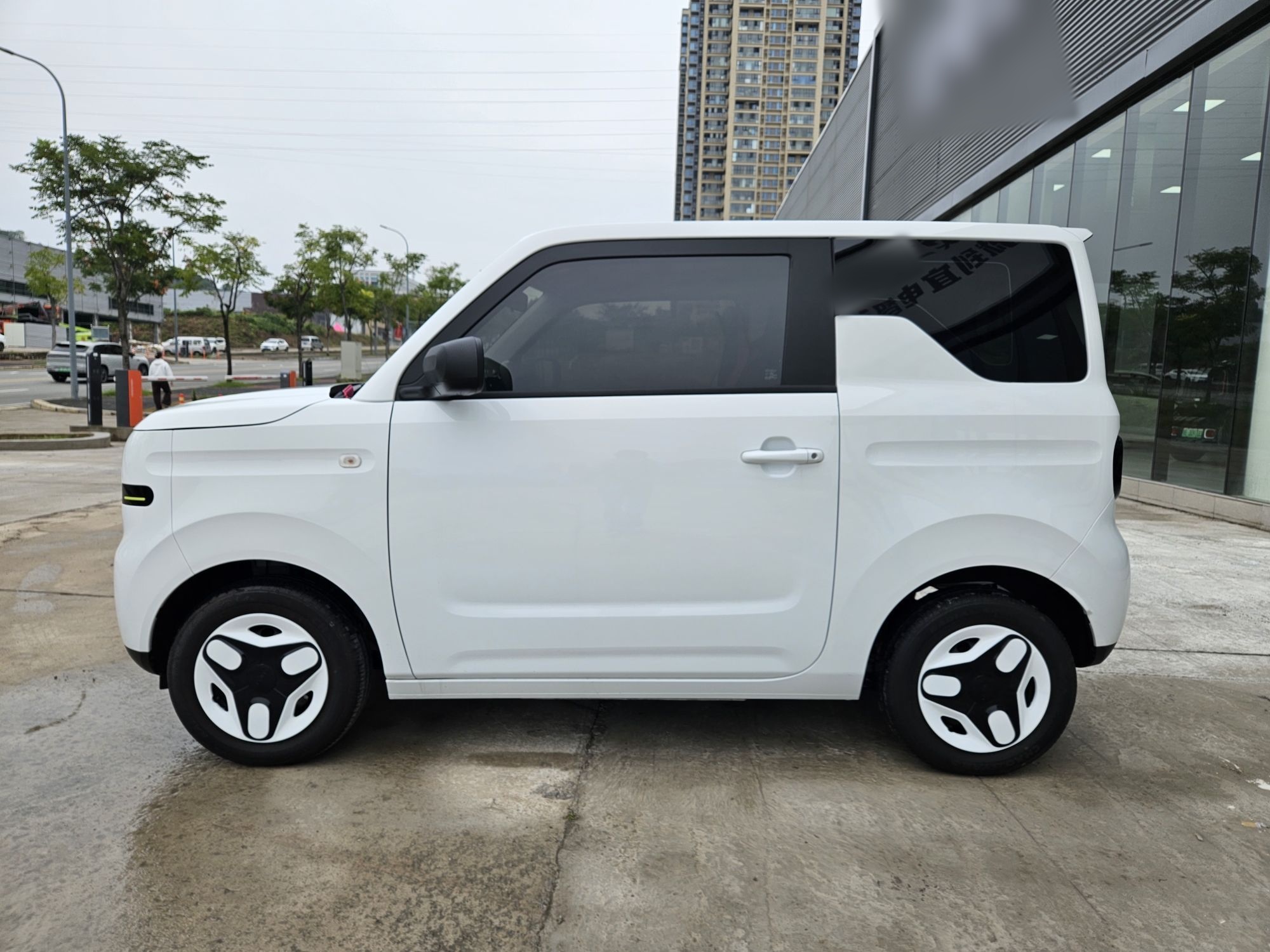 Geely Galaxy Panda 2025 210 km – Yuanqi Bear — снимка 18