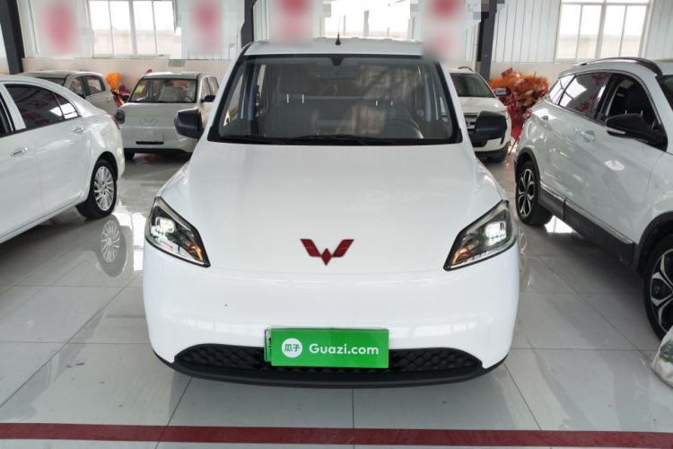Used Wuling Hongguang New Energy 2024 All-Electric Model 300KM Standard Version
