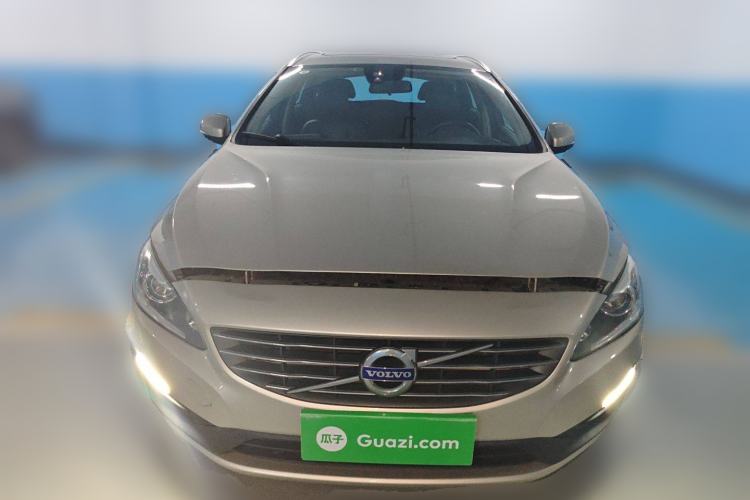 Used Volvo V60 2017 T4 Smart Edition China V Standard Front