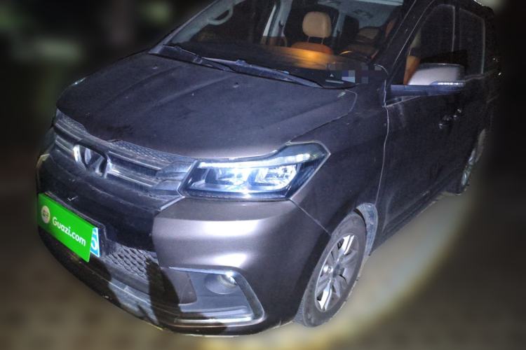 Used Huasong 7 2017 2.0T Automatic Standard Edition Front Left 45 Deg