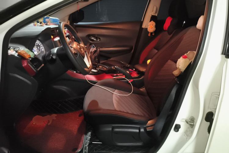 Used Nissan Lannia 2016 1.6L CVT Smart Cool Edition Left Front Seat