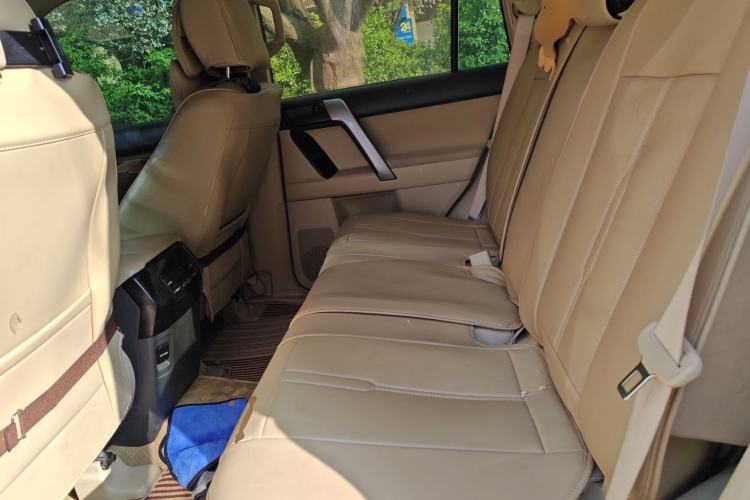 Used Toyota Prado 2014 2.7L Middle East Version Parallel Import
