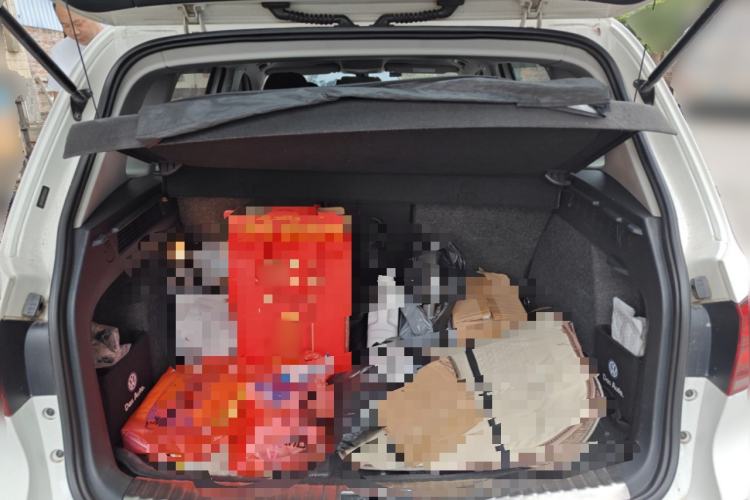 Used Volkswagen Tiguan 2015 1.8TSI Automatic Two-Wheel Drive Comfort Edition Trunk