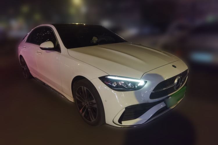 Used Mercedes-Benz C-Class New Energy 2024 C 350 eL Front Right 45 Deg