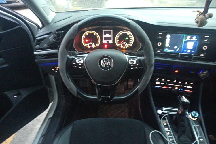 Used Volkswagen Sagitar 2020 280TSI DSG Luxury Version China VI Standard Steering Wheel