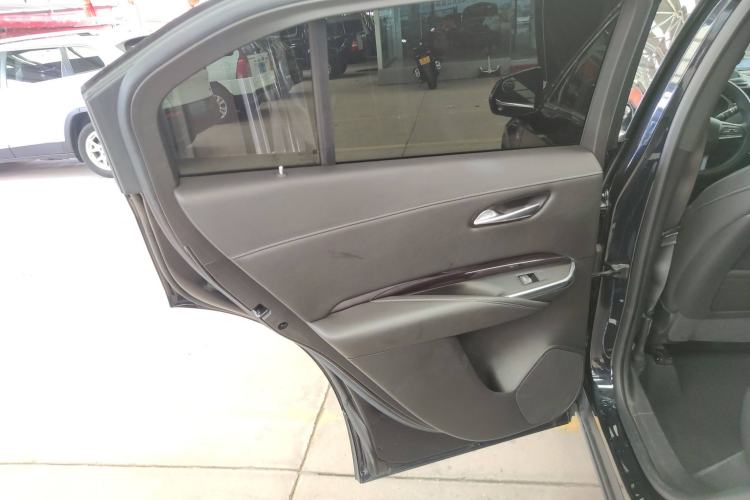 Used Cadillac XT4 2021 28T Two-Wheel Drive Tech Edition