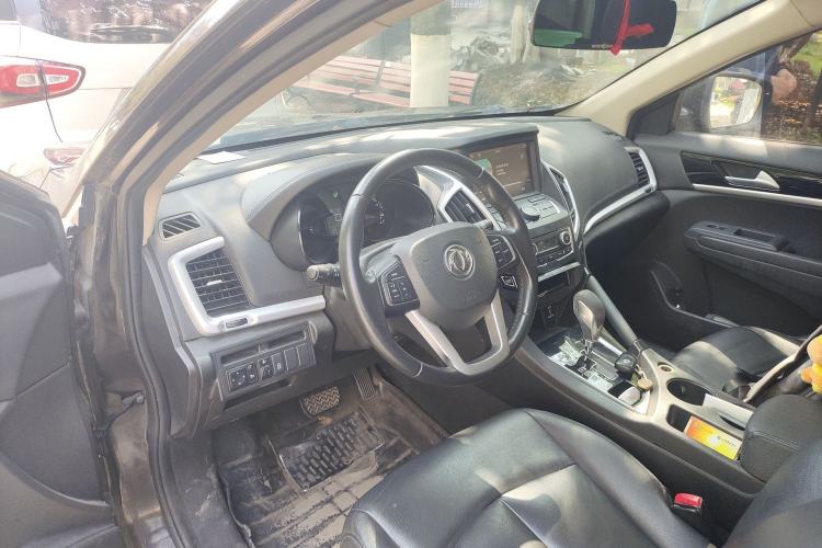 Used Dongfeng Aeolus AX7 2015 2.0L Automatic Zhiyi Trim