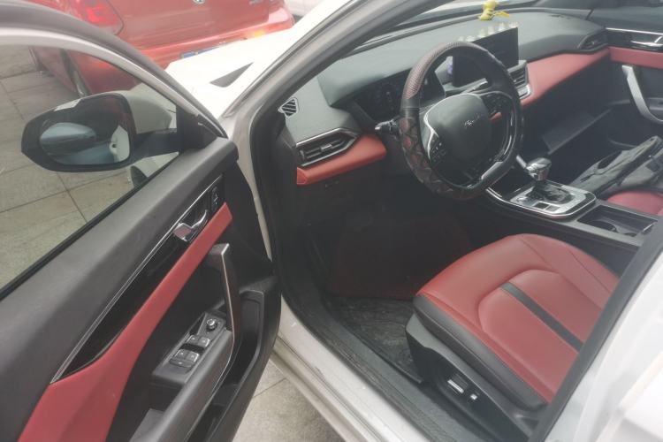 Used Dongfeng Aeolus Yixuan 2020 230T Automatic Xuanyao Track Edition Driver Seat