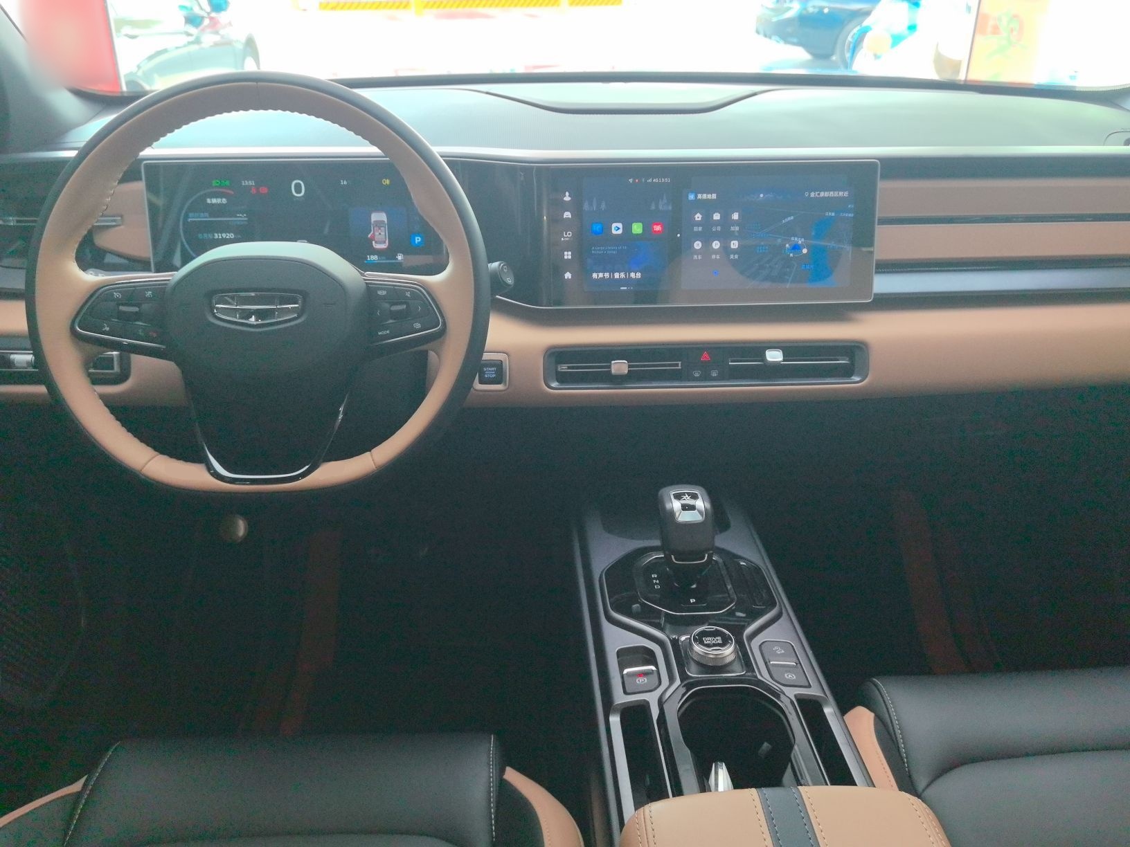 Geely Auto icon 2023 1.5TD Chocolate Smoothie Edition — снимка 12