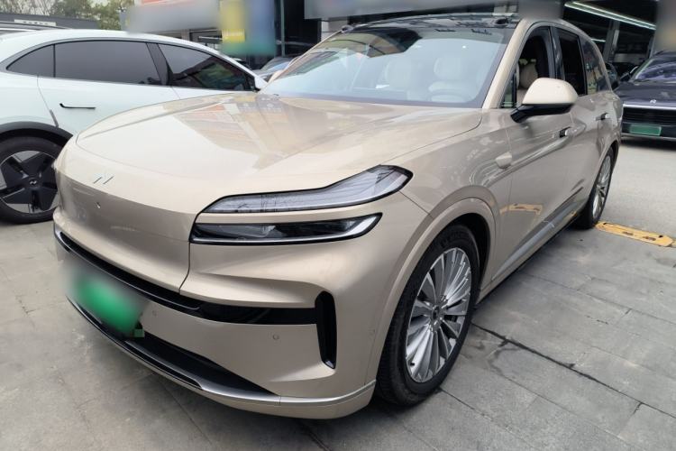 Used ONVO Luxeed L90 2025 Model—Ultra Six-Seater Version