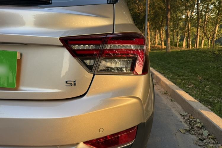 Used Geely Auto Vision S1 2018 1.4T CVT FENGXING Model