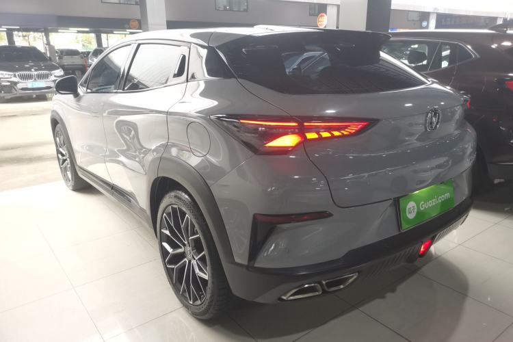 Used CHANGAN UNI-T 2022 1.5T Prestige Version Exterior 2