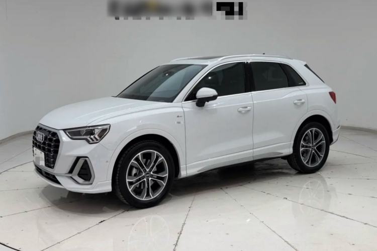 Used Audi Q3 2022 40 TFSI Fashion Dynamic Model