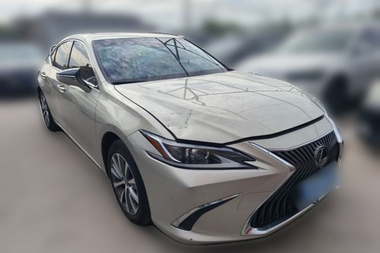 Used Lexus ES 2020 200 Excellence Edition
