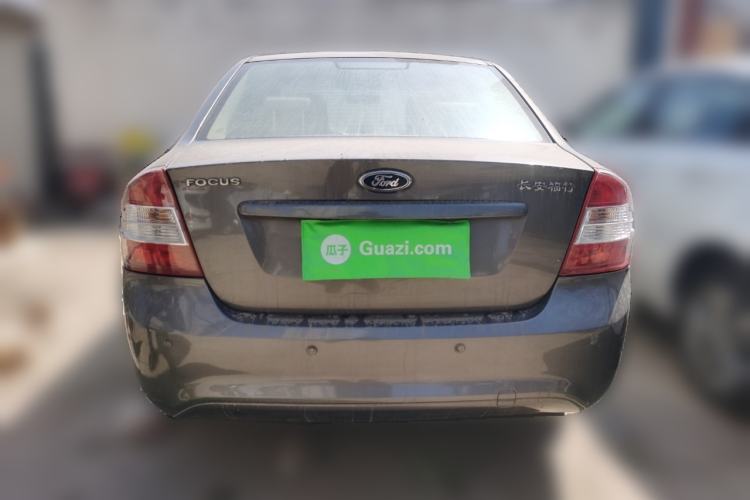 Used Ford Focus 2013 Sedan Classic 1.8L Manual Base Model