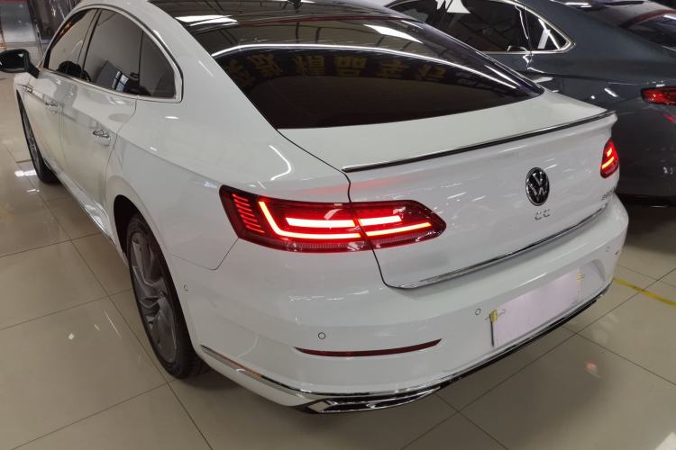 Used Volkswagen FAW-Volkswagen CC 2023 380TSI Striking Edition Exterior 2