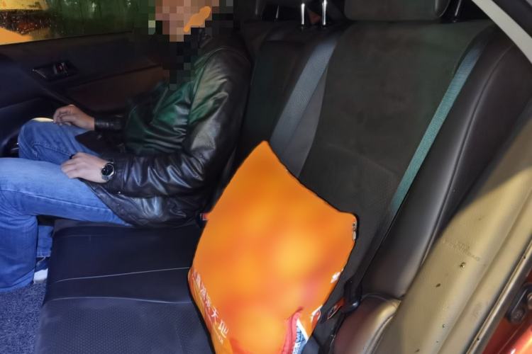 Used Toyota Reiz 2013 2.5V Shangrui Navigation Edition Interior 4