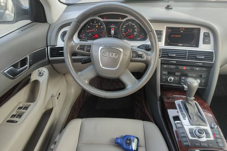 Used Audi A6L 2010 2.4L Comfort Edition
