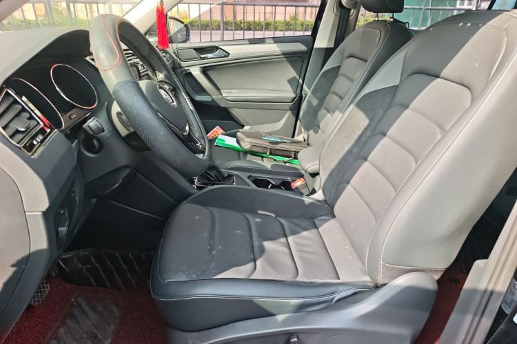 Used Volkswagen Tiguan L 2017 330TSI Automatic Two-Wheel Drive Luxury Edition