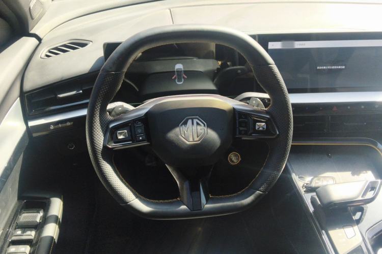 Used MG 5 Scorpio 2022 1.5T Trophy Sport Luxurious Edition
