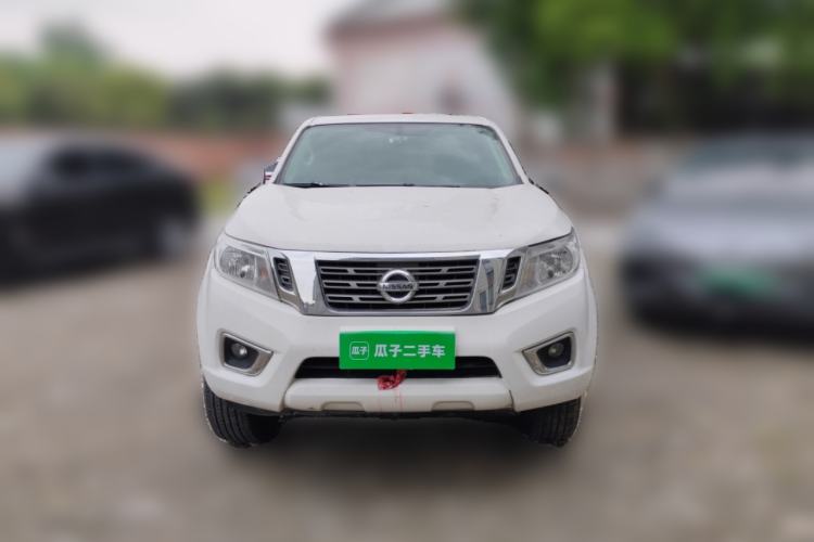 Used Nissan Navara 2017 2.5L Manual 4x4 Luxury Edition QR25 Front