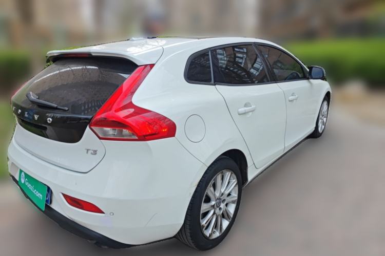 Used Volvo V40 2016 T3 Zhiyi Edition
