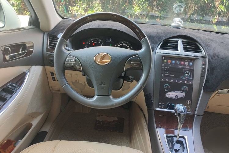 Used Lexus ES 2010 240 Luxury Edition