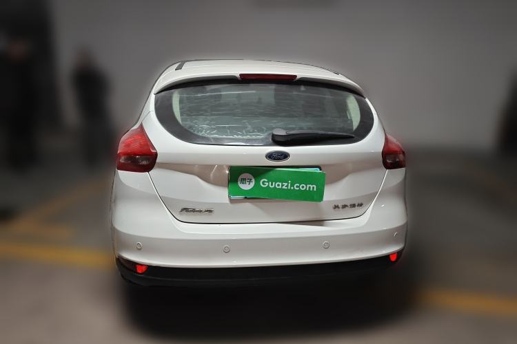 Used Ford Focus 2015 Hatchback 1.6L Automatic Fashion Edition
