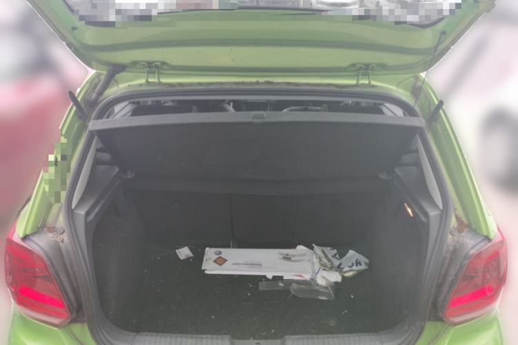 Used Volkswagen Polo 2014 1.6L Automatic Comfort Edition Trunk