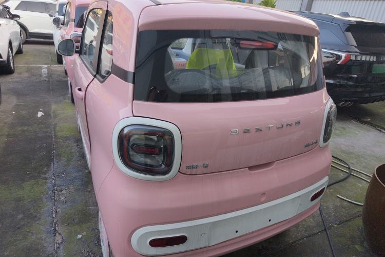 Used Bestune Pony 2025 222km Range Elegant Horse
