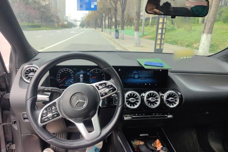 Used Mercedes-Benz B-Class 2021 B 200 Fashion Model Center Console