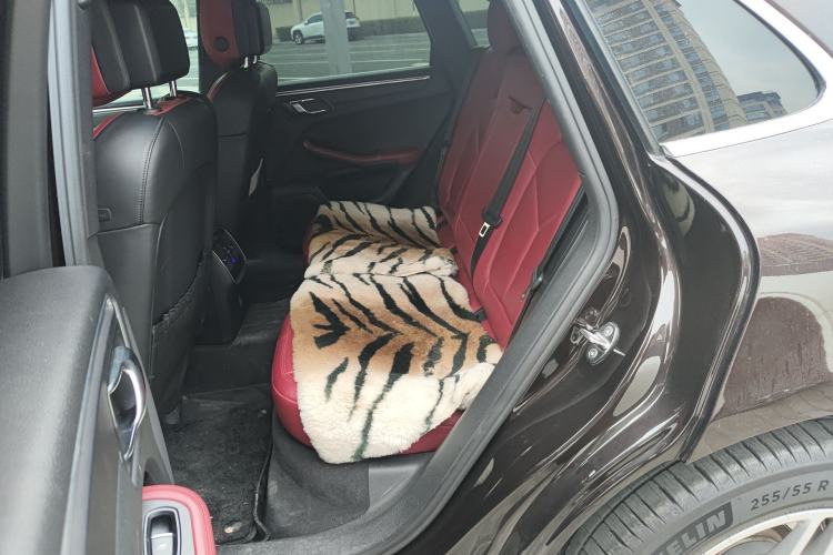 Used Porsche Macan 2017 Macan 2.0T Left Rear Seat