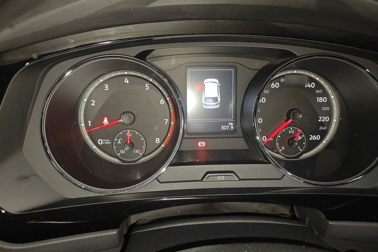 Used Volkswagen Tiguan L 2017 330TSI Automatic Two-Wheel Drive Flagship Edition Instrument Cluster