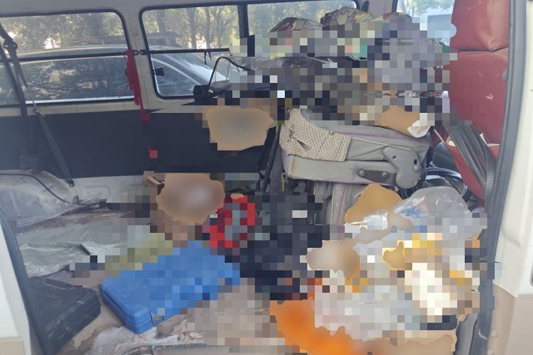 Used Foton Scenic 2014 2.0L Express Standard Long-Wheelbase Low-Roof 4Q20M
