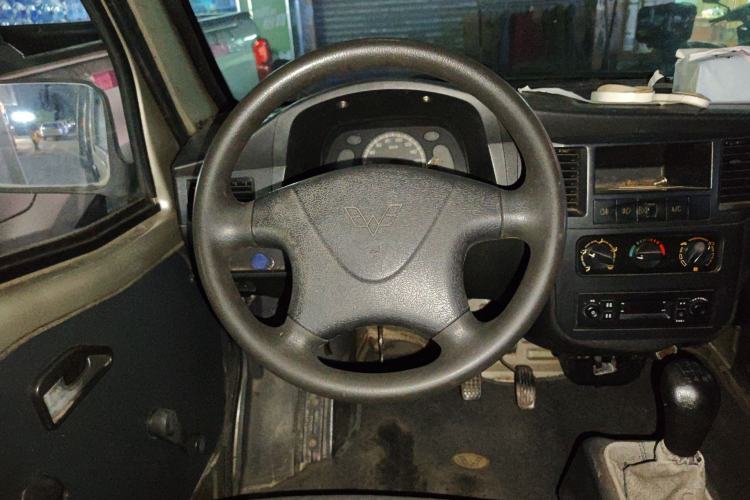 Used Wuling Zhiguang 2013 1.0L Practical Version
