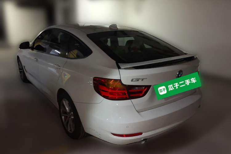 Used BMW 3 Series GT 2014 320i Leading Model
