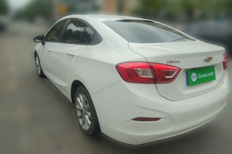 Used Chevrolet Cruze 2017 1.5L Manual Pioneer Edition Rear Left 45 Deg