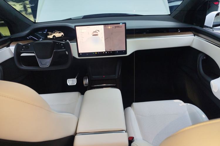 Used Tesla Model X 2023 Dual-Motor All-Wheel-Drive Version
