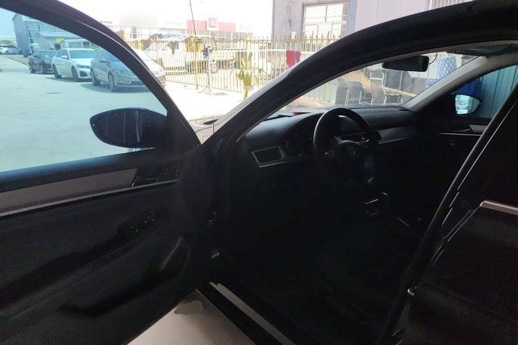 Used Volkswagen Bora 2018 1.5L Automatic Comfort Model Driver Seat