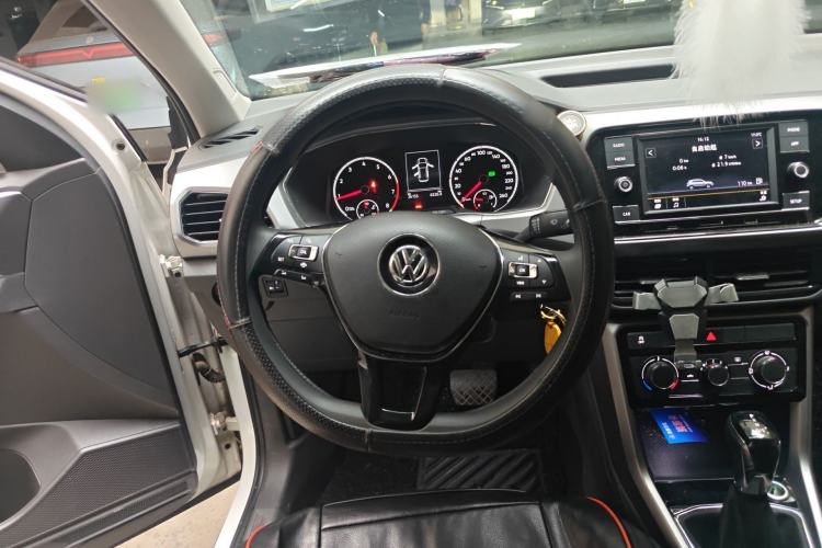 Used Volkswagen T-Cross 2019 1.5L Automatic Comfort Edition Steering Wheel