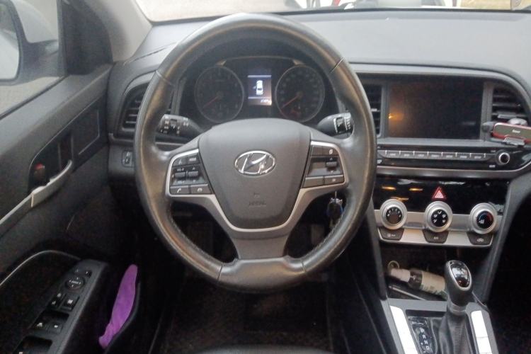 Used Hyundai Elantra (6th Generation / Lingdong) 2020 1.5L CVT Smart & Stylish – Elite Version Steering Wheel