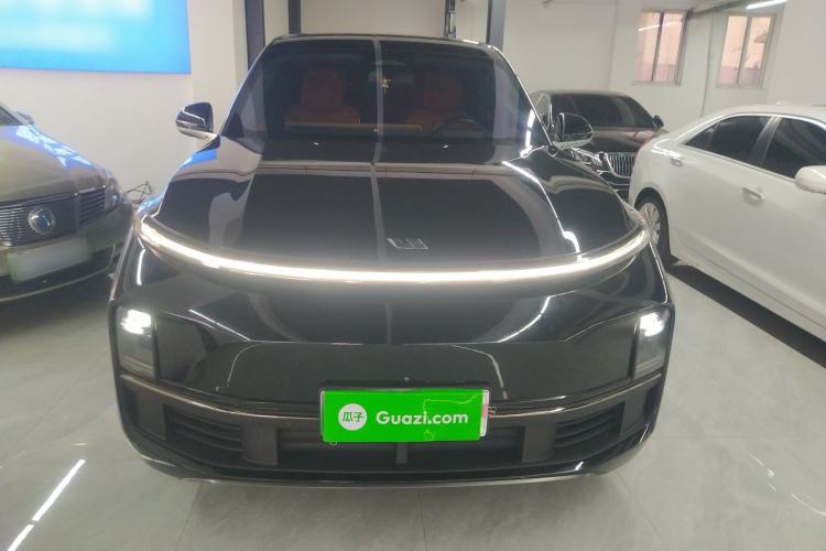 Used Li Auto L8 2023 Pro Model
