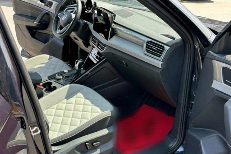 Used Volkswagen Tayron X 2023 Revised 380TSI Four-Wheel Drive Flagship Smart Edition Right Front Seat