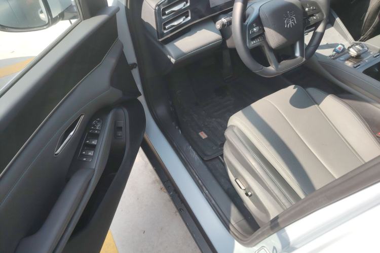 Used BYD Qin L 2025 DM-i Smart Drive 120KM Superior Model