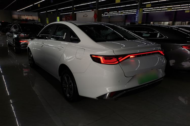 Used Geely Auto Emgrand L HiP 2024 Champion Edition 1.5TD-DHT Pro 100KM Superior Model Rear Left 45 Deg