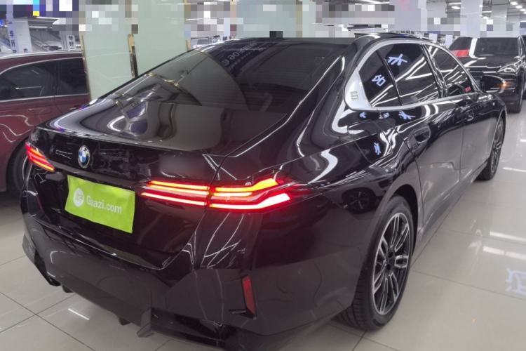 Used BMW 5 Series 2025 530Li Leading Model M Sport Package