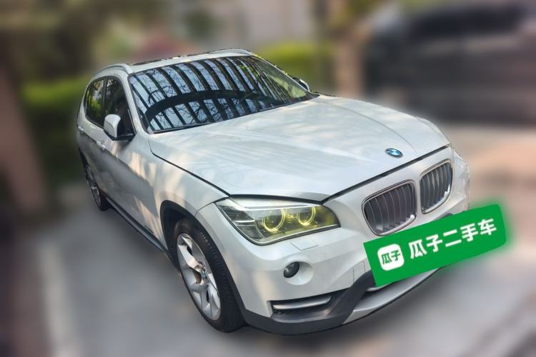 Used BMW X1 2012 xDrive20i Front Right 45 Deg