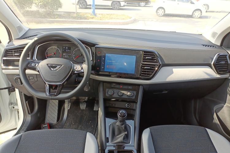 Used Jetta VS5 2024 280TSI Manual Pioneer Edition