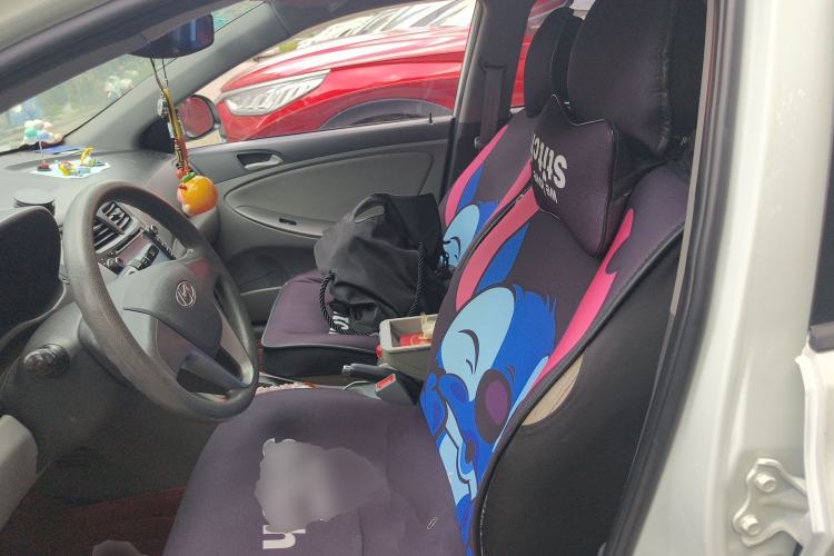 Used Hyundai Verna (older generation) 2014 1.4L Automatic Smart GLS Left Front Seat