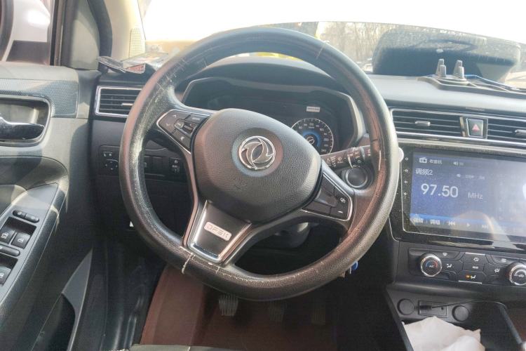 Used Dongfeng Fengon 580 2021 ☆ Star Edition 1.8L Manual Elite Version Steering Wheel